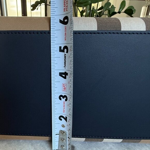 Burberry 8084551 Fabric & Leather Check Print Book Tote - Picture 15 of 16